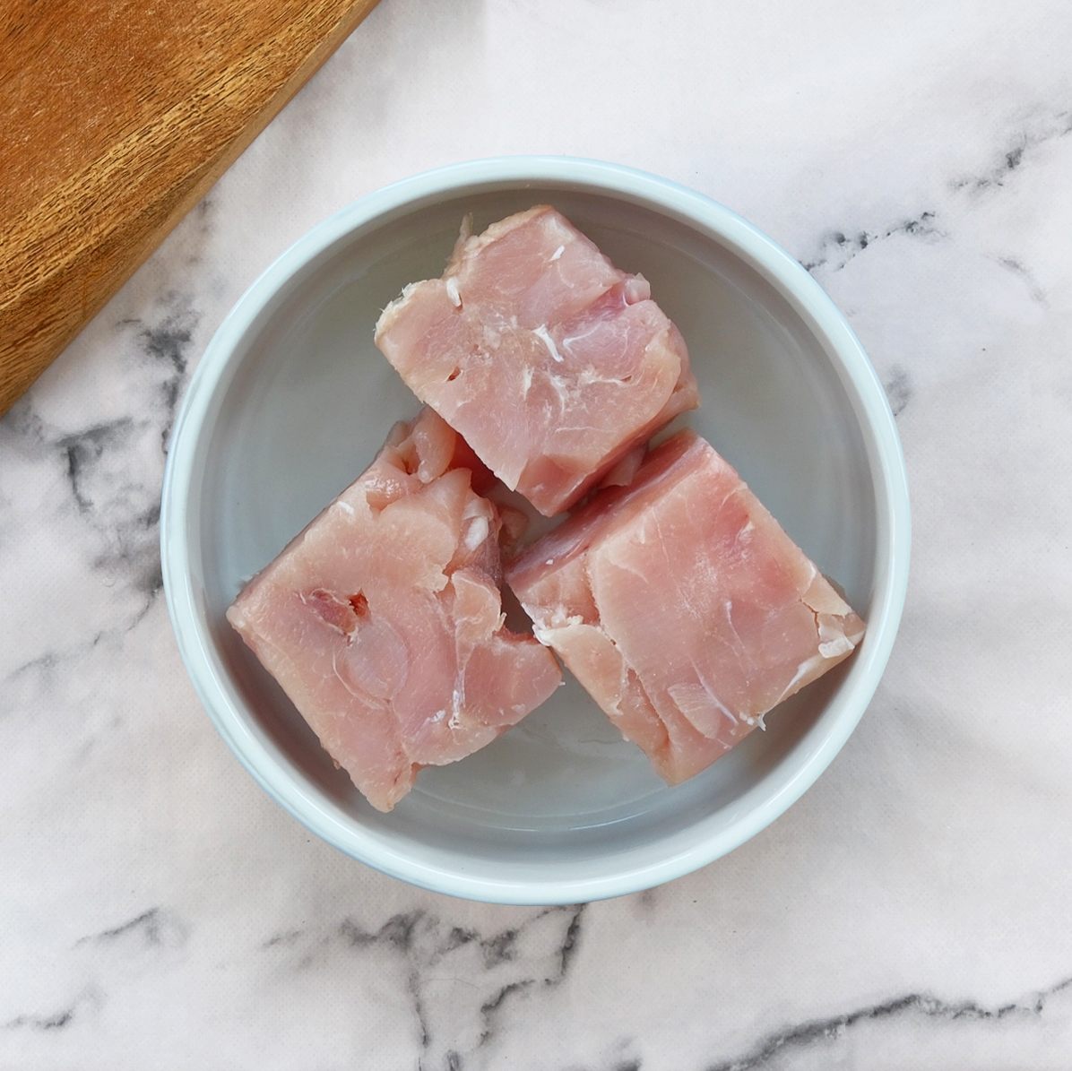 RTPF TURKEY CHUNKS Raw Treat Pet Food: Turkey Breast Chunks - 1kg - Image 1